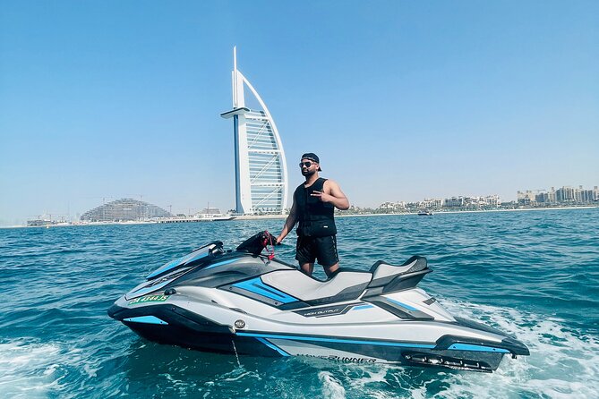 1 hour Jetski Tour - Burj Al Arab and Royal Atlantis - The First Stretch Out: Leaving the Harbor and Getting Your Bearings