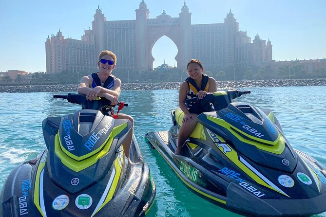 2 hours Jetski Explore Tour - Your guided ride along Jumeirah, JBR, and toward Ain Dubai