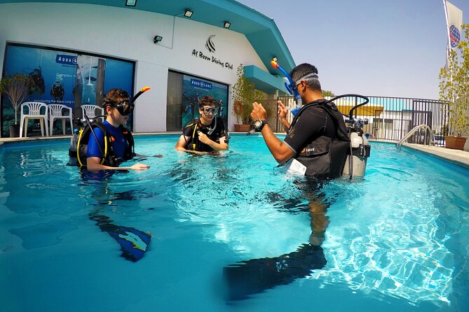 4 Day Certified PADI Open Water Scuba Diver in Dubai - Group size, timing, and weather, the practical stuff that affects your mood