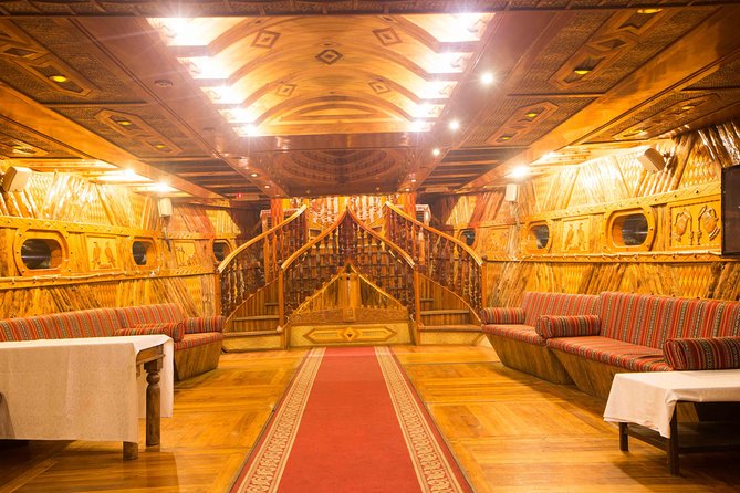 5-Star Premium Dhowstar Dhow Cruise Dubai - A Rustar dhow cruise is a classic way to see Old Dubai at night
