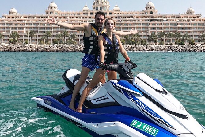 90 Minutes Dubai Palm Jumeirah Jetski Tour - Stop 2: Atlantis The Royal and the Glitter Factor on the Sea