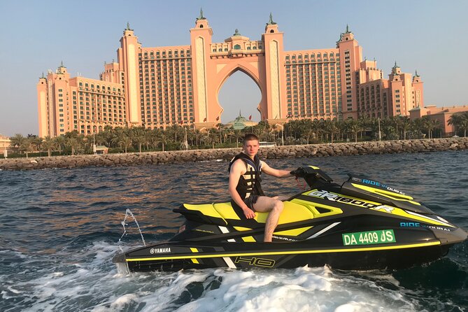 90 Minutes Dubai Palm Jumeirah Jetski Tour - The Return Ride: Speed, Carving, and Dubai in Motion