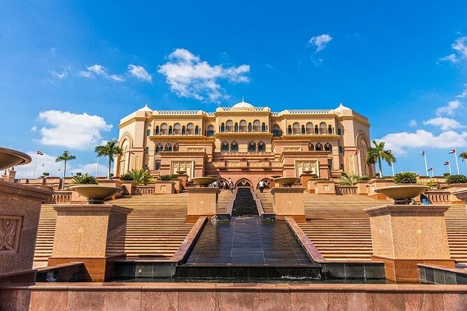Abu Dhabi City Sightseeing Tour From Dubai - Emirates Palace, Corniche, and the Quick Photo-Stop Strategy
