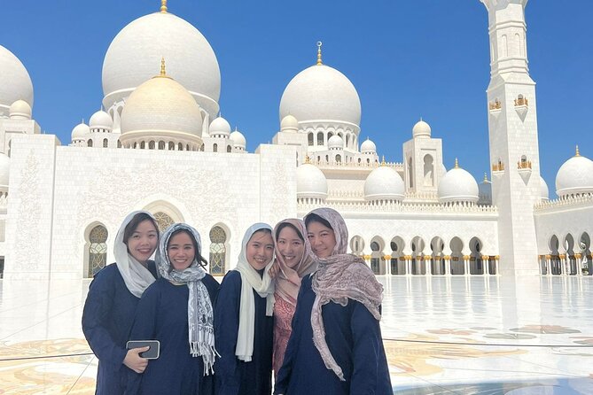 Abu Dhabi City Tour and Qasr AL Watan - Qasr Al Watan inside a presidential palace setting