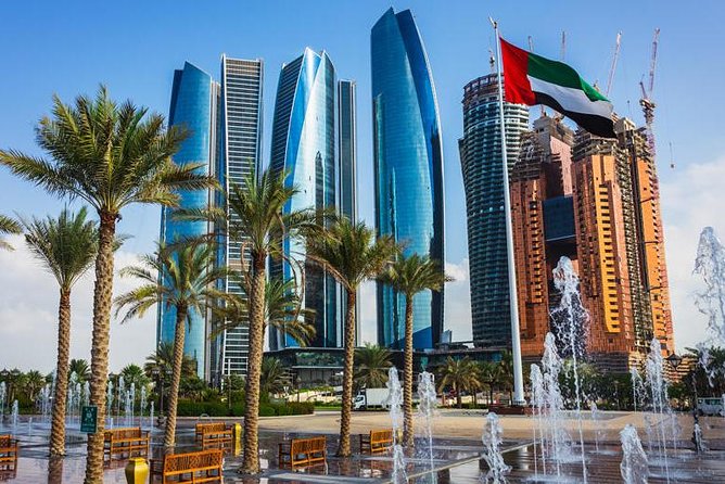 Abu Dhabi City Tour, Emirates Palace, Grand Mosque, Louvre Museum - How Much Time You Actually Get, and Why That Matters