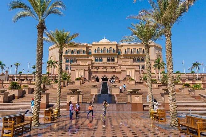 Abu Dhabi City Tour, Emirates Palace, Grand Mosque, Louvre Museum - Price and Value for a Private Abu Dhabi Half-Day