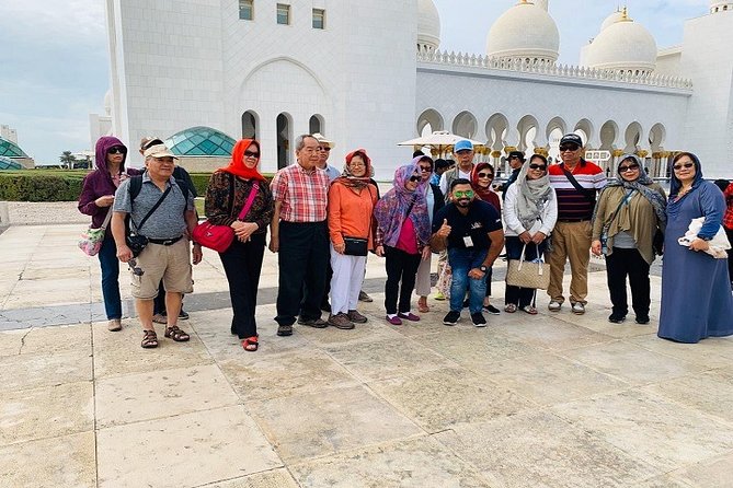 Abu Dhabi City Tour, Grand Mosque, Emirates Palace & The Louvre - Sheikh Zayed Grand Mosque: the day’s emotional anchor