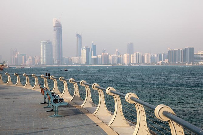 Abu Dhabi City Tour (Grand Mosque & Qasr Al Watan) - A classic Abu Dhabi mix: faith, power, and shopping time