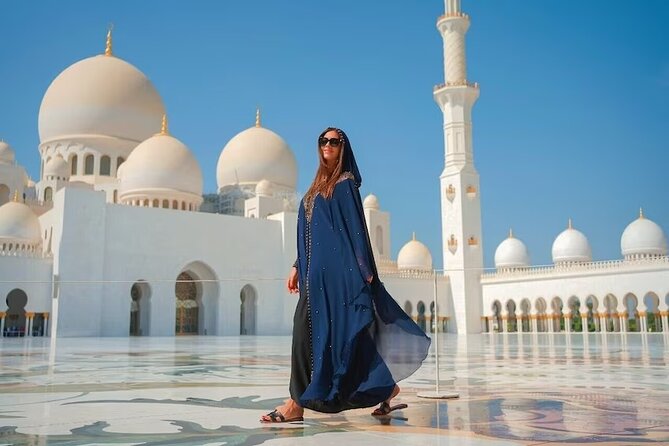 Abu Dhabi City Tour In a 4x4 Vehicle From Dubai - Key highlights you’ll notice fast