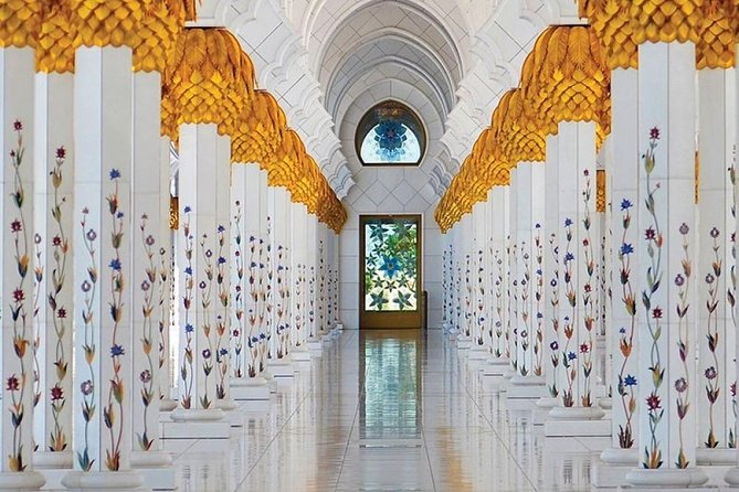 Abu Dhabi City Tour with Grand Mosque Including Transfers - Getting the best day: timing, comfort, and avoiding shopping stress