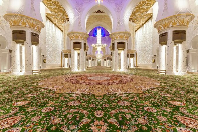 Abu Dhabi City Tour With Presidential Palace Entrance - Guided Tour - Sheikh Zayed Grand Mosque Center, your first big moment