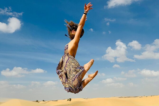 Abu Dhabi: Evening Desert Safari with Camel Ride, BBQ & Live Show - Key highlights that make this safari worth your evening