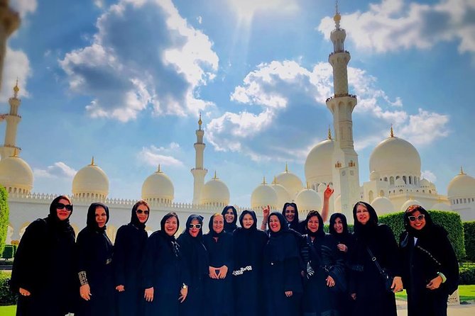 Abu Dhabi Full-Day Sightseeing Tour from Dubai with Mosque Visit - Sheikh Zayed Grand Mosque: Dress Code, Abaya, and Two Hours Well Used