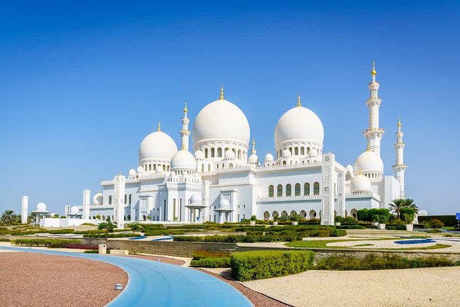Abu Dhabi Full-Day Tour from Dubai with Lunch - Corniche, Emirates Palace, and Miraj Islamic Art Center: scenic drives with quick stops