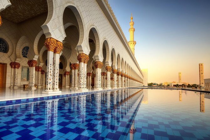 Abu Dhabi Mosque and Louvre Museum with Lunch from Dubai - Sheikh Zayed Grand Mosque: marble, scale, and the real dress rules