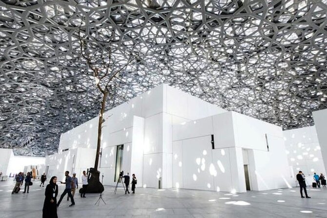 Abu Dhabi Private City Tour From Dubai - Timing, English, and Guide Style: What to Watch For Before You Go