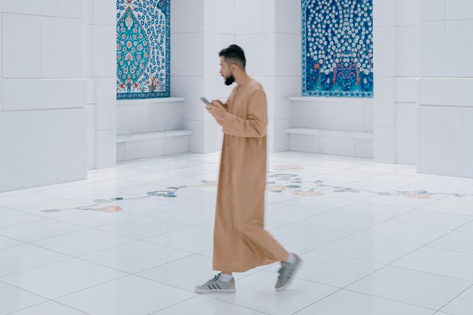 Abu Dhabi Sheikh Zayed Grand Mosque Private Tour - Value check: $200 per group, and when it feels worth it