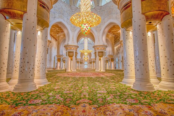 Abu Dhabi - Sheikh Zayed Grand Mosque Tour In A Private Vehicle - Price and logistics: is $300 per group actually good value?