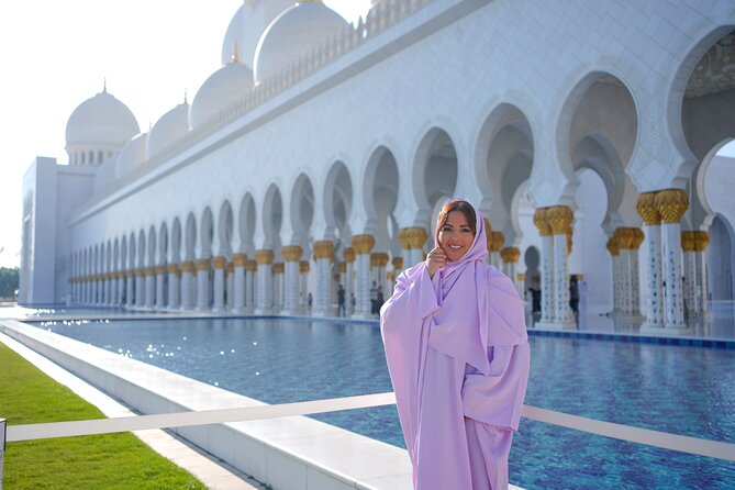 Abu Dhabi Sheikh Zayed Mosque Half-Day Guided Tour from Dubai - Pickup windows and the reality of transport time