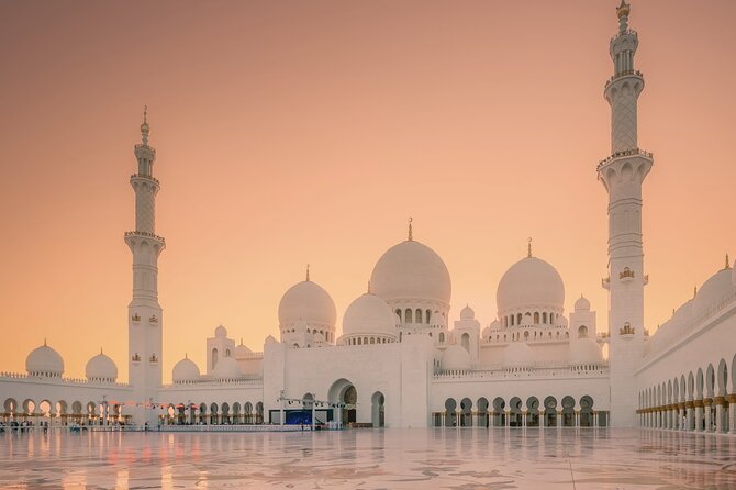 Abu Dhabi Sightseeing City Tour including Grand Mosque - Emirates Palace Lobbies and Exhibitions, Free Access With Clear Limits