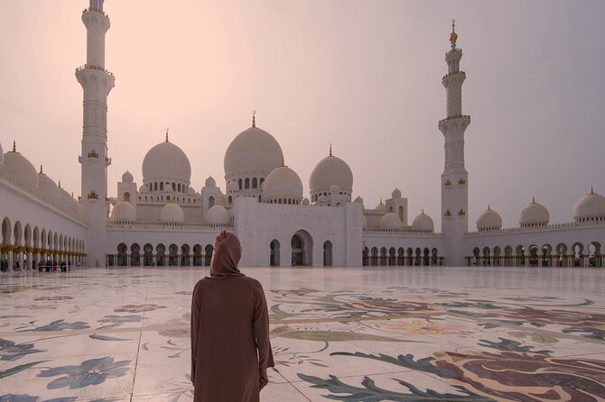 Abu Dhabi Sightseeing City Tour including Grand Mosque - Marina Mall and Dates Market, Where the Day Becomes Convenient