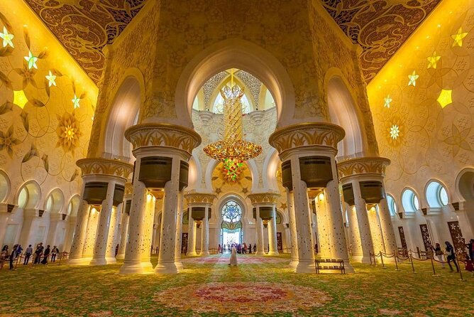 Abu Dhabi Tour Full-Day from Dubai small group with Grand Mosque - One day, two vibes: Abu Dhabi from Dubai in about 8 hours