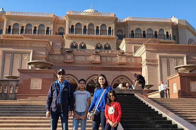 Abudhabi Private Layover Tour -6 hours - Presidential scale at Qasr Al Watan (plus an iconic hotel stop)