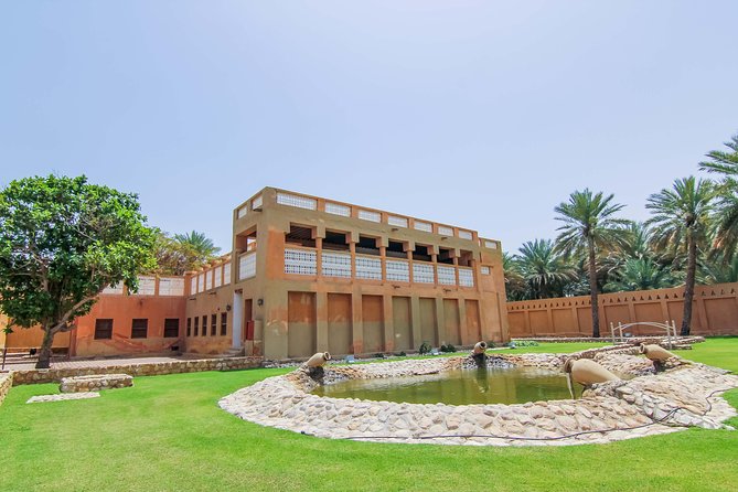 Al Ain City Sightseeing tour with Lunch from Dubai - Camel Market: Livestock, Haggling, and Why This Stop Feels Real