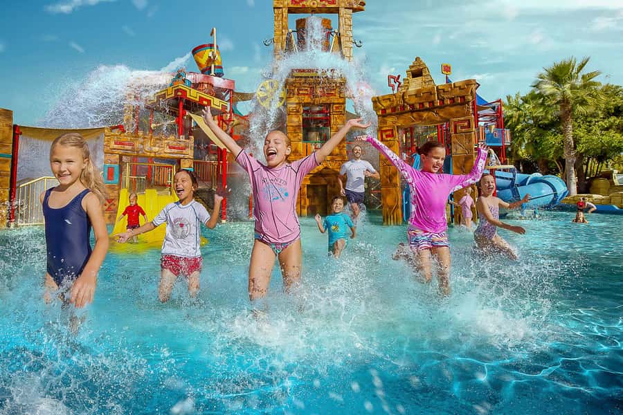 Aquaventure World Waterpark Ticket at Atlantis Dubai - Towels, lockers, and water socks: what to pack and what to buy