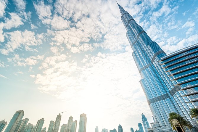 Burj Khalifa 124 & 125 Floor - Off peak ticket - Mobile ticket and pickup: smoother day planning (when available)
