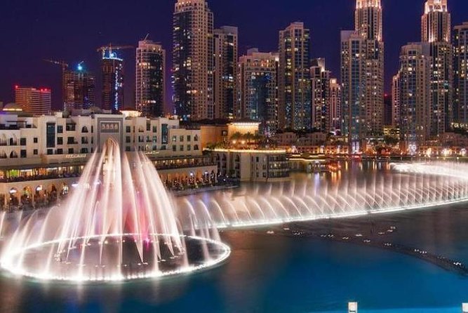 Burj Khalifa Level 124 'At the Top' Entrance Ticket with One-way Transfer - Timing tips: peak vs off-peak, and when to aim for clearer views