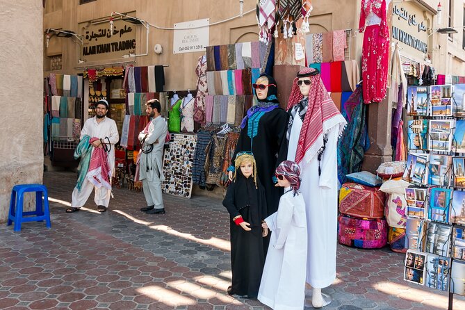 Classical Dubai City Tour with guide and sharing transfers - Islamic Art Centre and the Jumeirah Mosque area: a slower pause