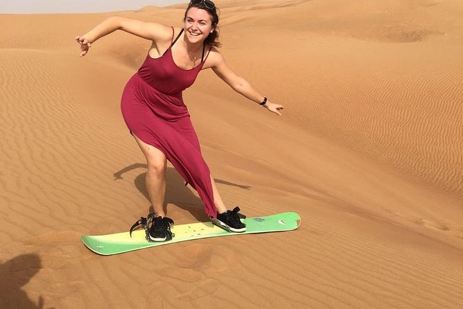 DEAL: Sheikh Zayed Grand Mosque and Dubai Red Dunes with BBQ Dinner - The timing break: transitioning from Abu Dhabi to Dubai Red Dunes