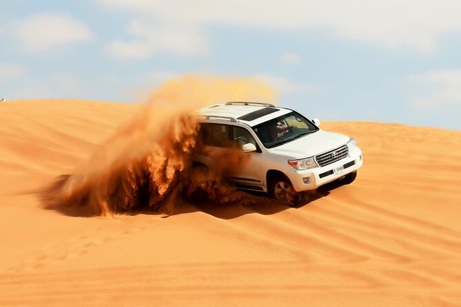 Desert Safari Dubai - Arabic Costumes, Henna, and the Photo-Op Parts