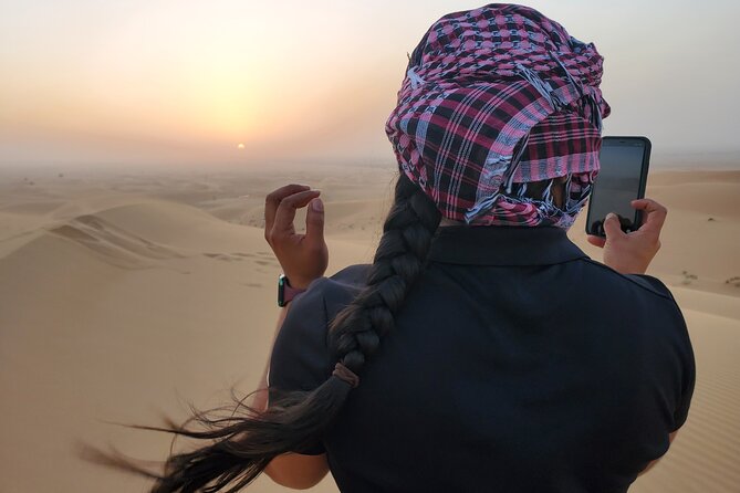 Desert Safari Dubai (VIP Package ) - Sunset views plus henna tattoos and Arabian costumes
