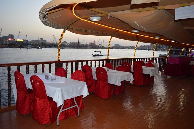 Dhow Cruise Dinner with Entertainment - Boarding and welcome drinks: where the evening starts to click