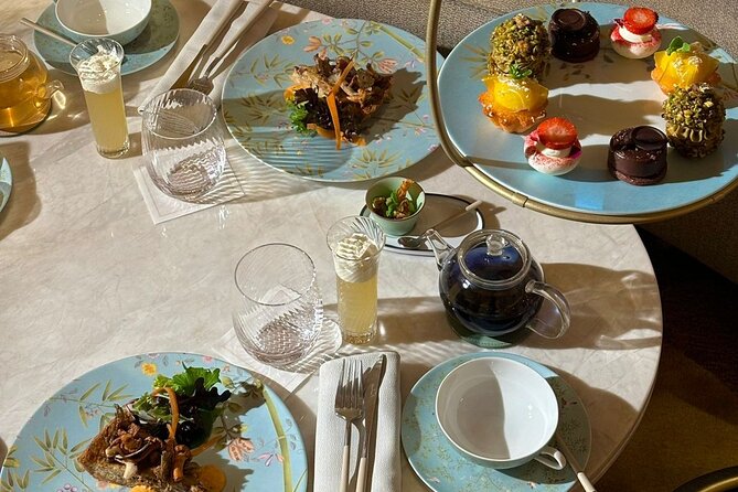 Dining Experience at iconic Emirates Palace Abu Dhabi - Vendôme Restaurant buffet: what the spread is really like