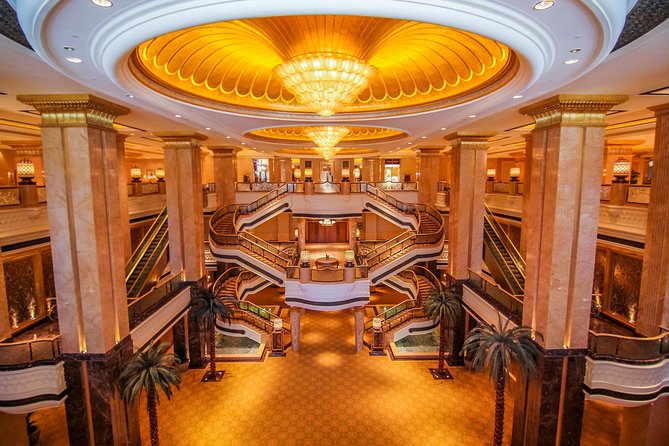 Dining Experience at iconic Emirates Palace Abu Dhabi - Episodes on the 4th floor: gold cappuccino and tea service