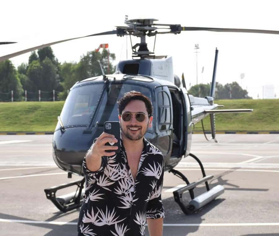 Dubai: 17-Minute Helicopter Tour over Palm Jumeirah - Starting at Dubai Police Academy helipad, then straight into the big views