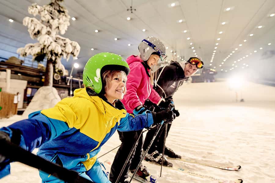 Dubai: 2-Hour or Full-Day Slope Session at Ski Dubai - Check-in and the ID requirement: the part that can slow you down