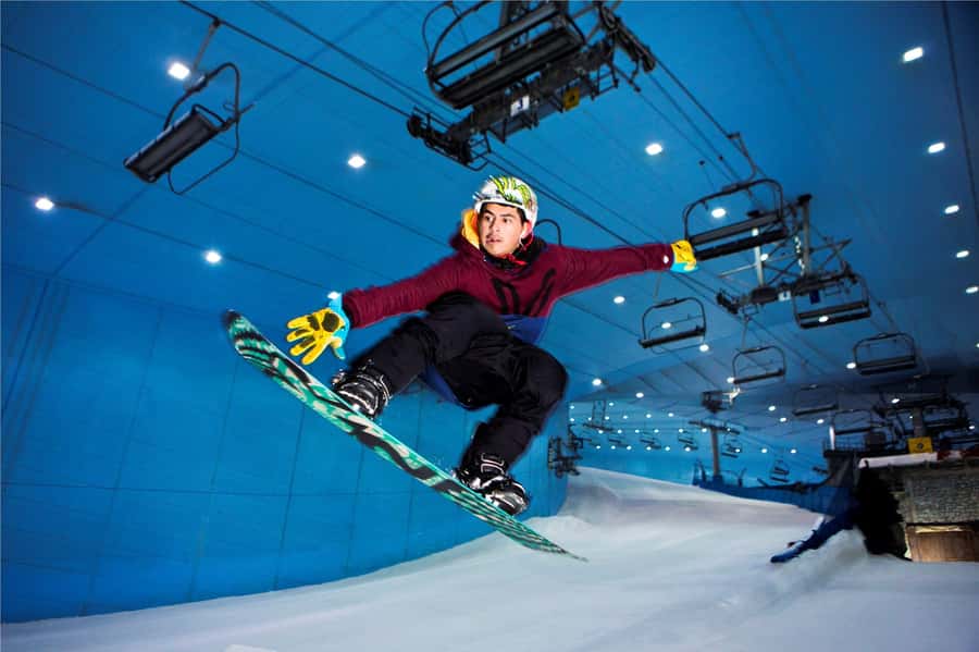 Dubai: 2-Hour or Full-Day Slope Session at Ski Dubai - Staying comfortable inside: layers, ears, and gloves matter