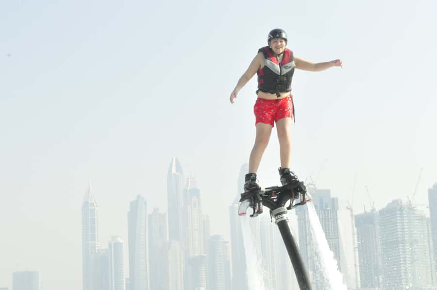 Dubai: 30-Min Flyboard Beginner Session at The Palm Jumeirah - Why this flyboard location off The Palm Jumeirah feels special