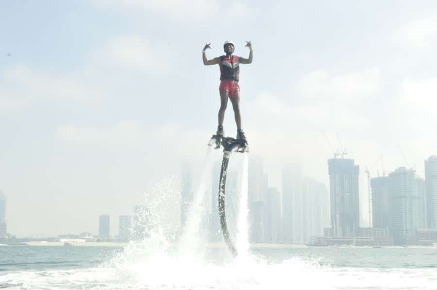 Dubai: 30-Min Flyboard Beginner Session at The Palm Jumeirah - Weather, timing, and simple suitability rules that matter