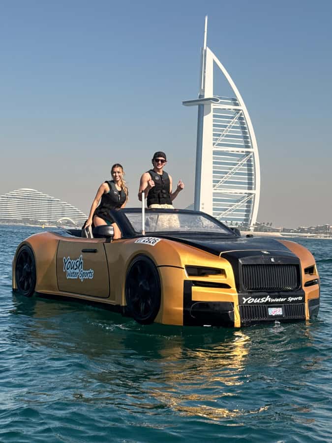 Dubai: 30-Minute Jet Car Tour of Burj Al Arab with Ice Cream - Who This Jet Car Tour Fits Best