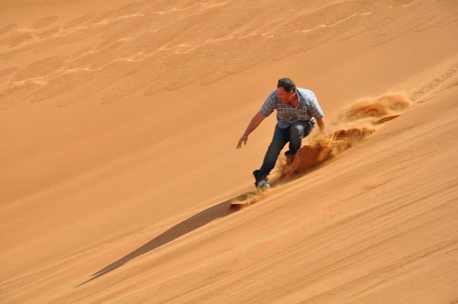 Dubai: 3000cc V6 Dune Buggy & Sandboarding -Private Tour - Sandboarding is included, so you get a full desert hit