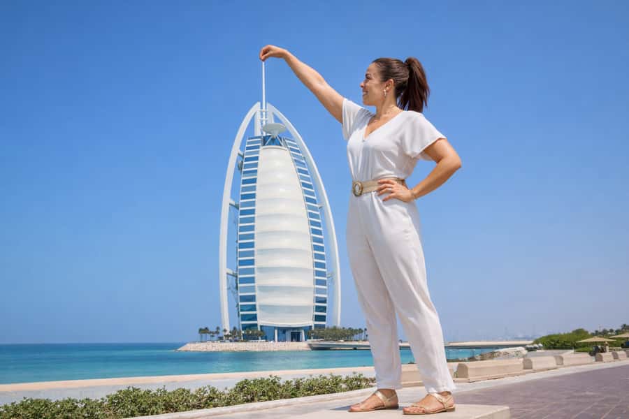 Dubai: 4-Hour Tour with Burj Khalifa Tickets - Hotel pickup to Atlantis photo stop: getting oriented fast