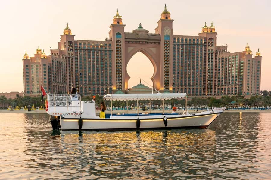 Dubai: Abra Boat Tour in Atlantis, Palm, Ain Dubai & Marina - Key takeaways before you board