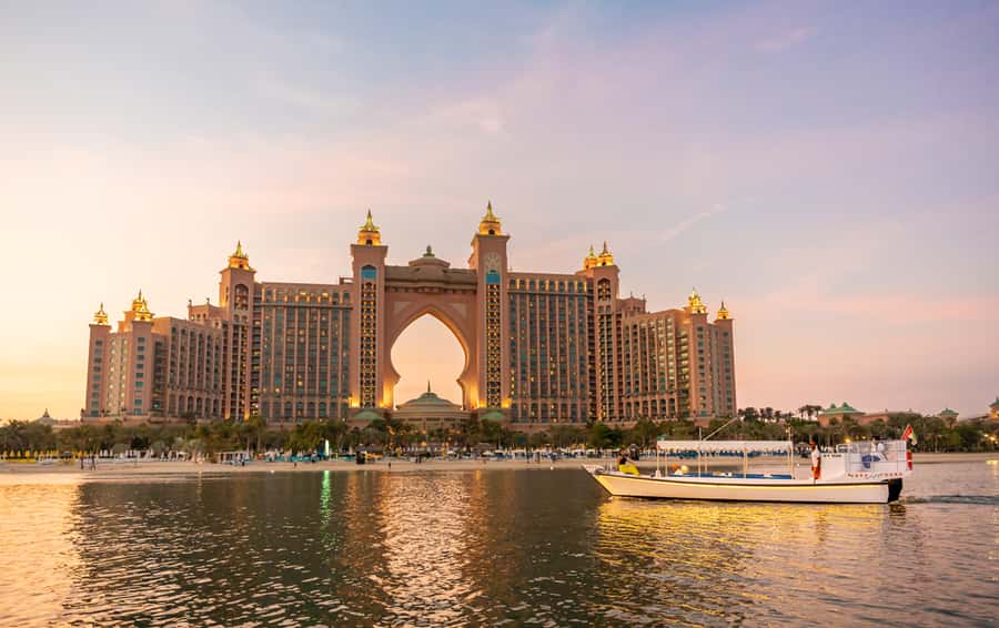 Dubai: Abra Boat Tour in Atlantis, Palm, Ain Dubai & Marina - Meeting at Dubai Marina Harbour, then you’re on the water