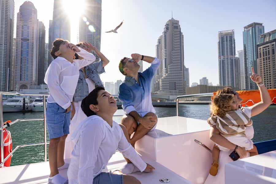 Dubai: Abra Boat Tour in Dubai Marina, Ain Dubai, JBR - The 60-Minute Route, Stop by Stop (What You’ll See and Why It Matters)
