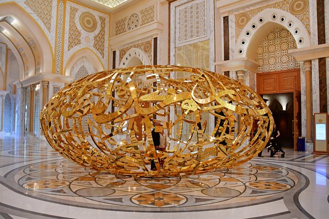 Dubai: Abu Dhabi Trip with Lunch at Al Khayma Heritage Restaurant - Who This Trip Suits Best
